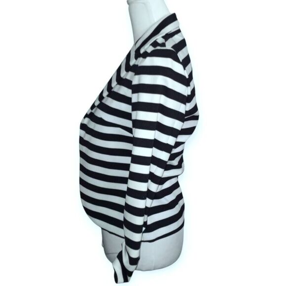 NEIMAN MARCUS NAVY & WHITE STRIPE BLAZER SZ.2 EUC. - Picture 2 of 6